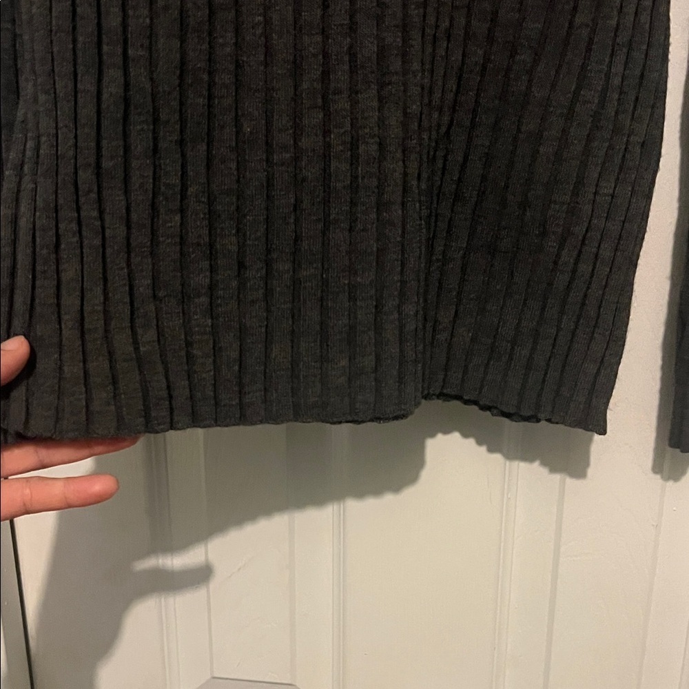 Express Black Ribbed Sweater - Picture 4 of 6